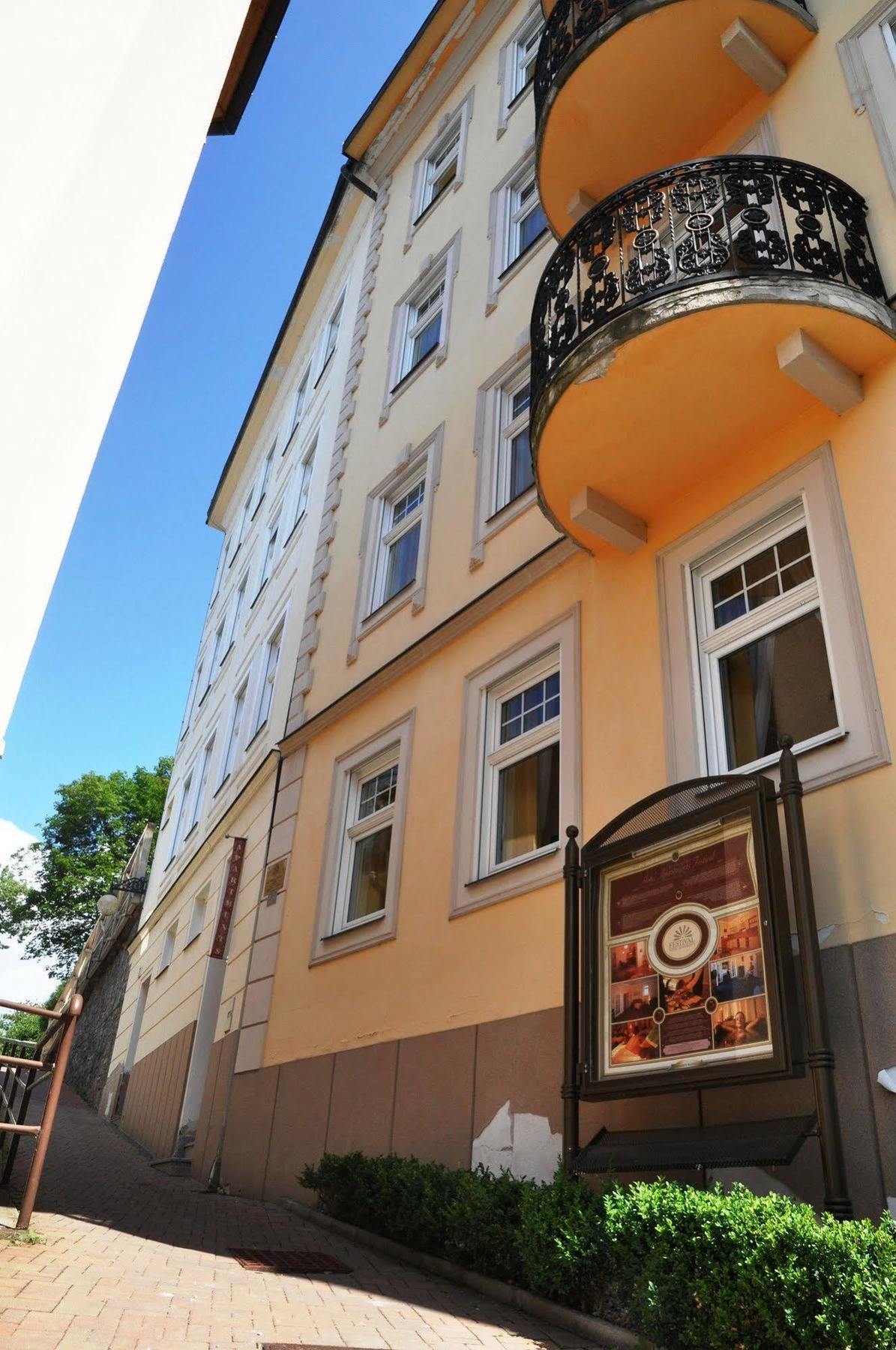 Apartamento Festival Karlovy Vary Exterior foto
