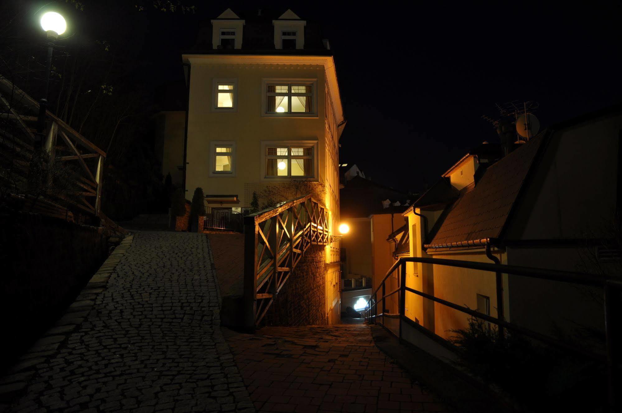 Apartamento Festival Karlovy Vary Exterior foto